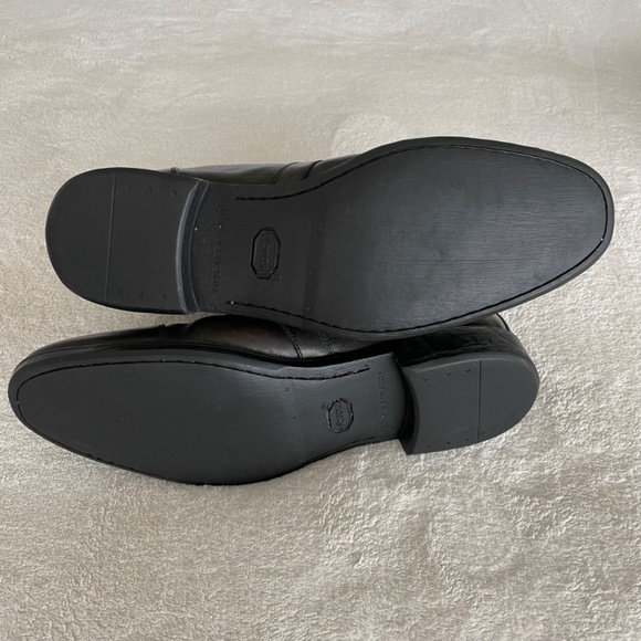 John Varvatos Men’s Leather Zipper Ankle Boots. - Picture 9 of 12